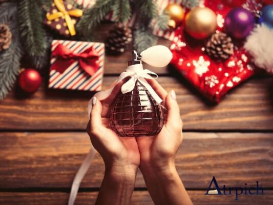 هدیه-باعث-دوری-میشه؟