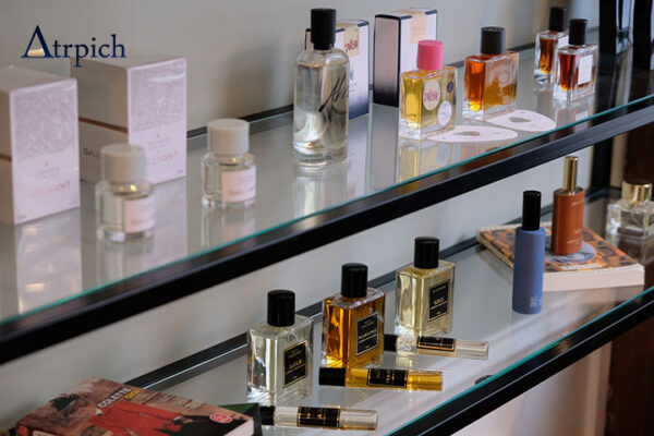عطر نیش